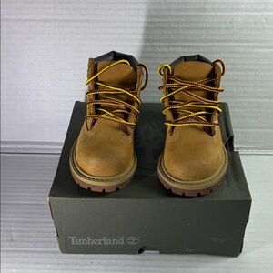 Timberland Kids Tan Boots with Yellow Laces USED (original box)